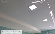 Белый лаковый натяжной потолок от "Алези" L303-11,1 кв.м